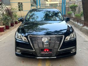 Toyota Crown RS (Hybrid) 2013 for Sale