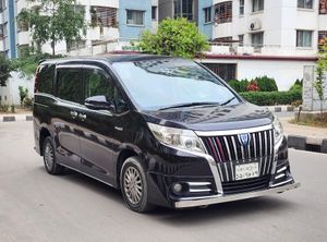 Toyota Esquire Gi premium 2014 for Sale