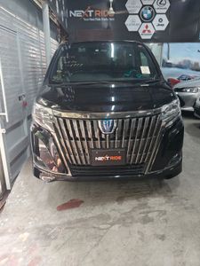 Toyota Esquire GI Premium Hybrid 2020 for Sale