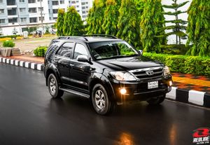 Toyota Fortuner V 2007 for Sale