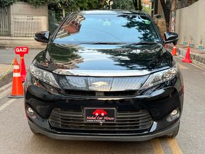 Toyota Harrier Advance Premium 2016 for Sale