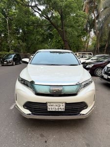 Toyota Harrier Elagance Pkg Loan 2018 for Sale