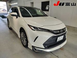 Toyota Harrier Non Hybrid Pearl 2020 for Sale