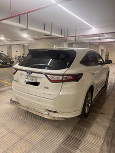 Toyota Harrier . 2017 for Sale