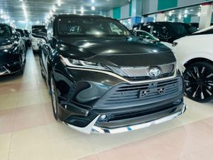 Toyota Harrier Z LEATHER NON HYBRID 2020 for Sale
