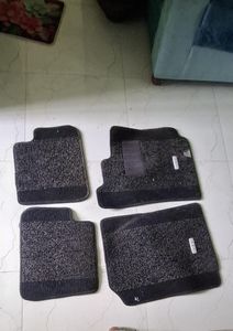Toyota Ist Original Floor Carpet for Sale