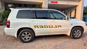 Toyota Kluger 2004 for Sale