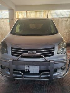 Toyota Noah 2012 for Sale