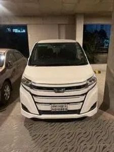 Toyota Noah 2017 for Sale