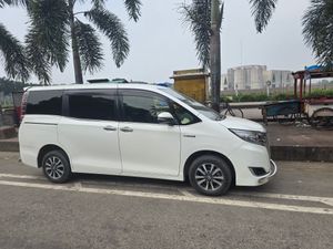 Toyota Noah . 2017 for Sale