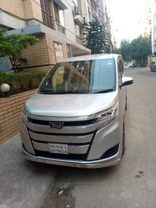 Toyota Noah octane 2018 for Sale