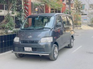 Toyota Noah . 2008 for Sale