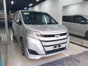 Toyota Noah Non hybrid 2020 for Sale