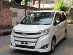 Toyota Noah Push Start 7 Seats 2019