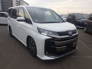 Toyota Noah S-Z, GRADE : 4.5 2022 for Sale