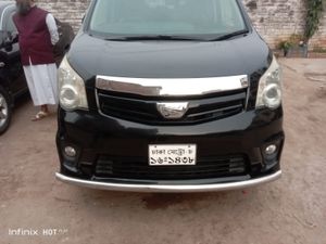 Toyota Noah si push start 2012 for Sale