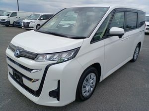 Toyota Noah SMART,SHOWROOM READY 2022 for Sale