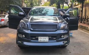 Toyota Prado . 2002 for Sale