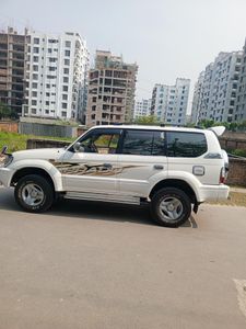 Toyota Prado .TX 2000 for Sale
