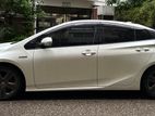 Toyota Prius S Touring 2017