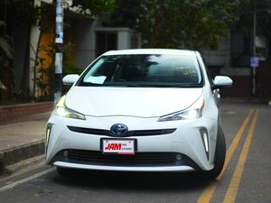 Toyota Prius S Touring 2021 for Sale