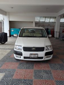 Toyota Succeed 2004 for Sale