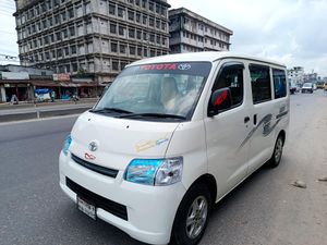 Toyota TownAce Microbus 2012 for Sale