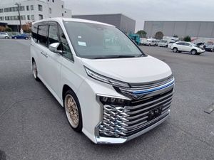 Toyota Voxy SZ , PEARL ARO KIT 2023 for Sale