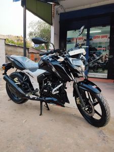 TVS Apache RTR 4v sd 2025 model for Sale
