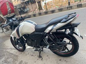 TVS Apache RTR White 2017 for Sale