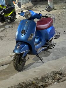 Vespa Piaggio 125cc 2018 for Sale