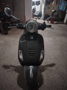 Vespa VXL 125 Black color 2018 for Sale