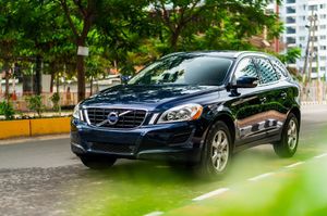 Volvo XC60 T5 2012 for Sale