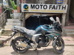 Yamaha Fazer FI V2 ১০বছরের নাম্বার 2022 for Sale
