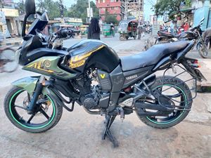 Yamaha Fazer FI V2 2015 for Sale