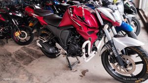 Yamaha FZS বগুড়া ডিজি নাম্বার 2018 for Sale