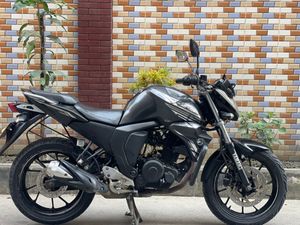 Yamaha FZs V2 ১০ বছর কাগজ 2019 for Sale