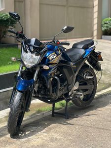 Yamaha FZs V2 FI DOUBLE DISK 2022 for Sale