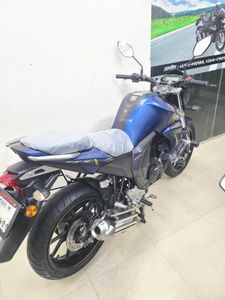 Yamaha FZs V2 নিউ মডেল 2024 for Sale