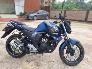 Yamaha FZs V2 💯% 🆕 10Y Papers 📝 2025 for Sale