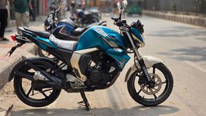 Yamaha FZs V2 SD Super Fresh 2018 for Sale