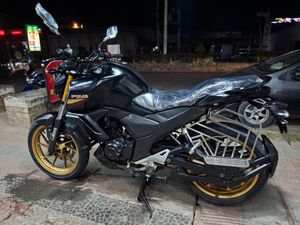 Yamaha FZS v3 Deluxe 2023 for Sale