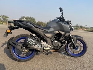 Yamaha FZS V3 Deluxe 2023 for Sale