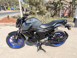 Yamaha FZS V3 Deluxe BS6 2024 for Sale