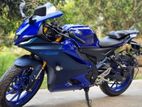 Yamaha R15 2022