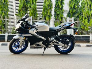 Yamaha R15 M ২ মাস ব‍্যবহার 2025 for Sale
