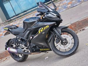 Yamaha R15 v3 indian 2021 for Sale