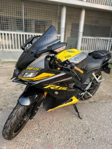 Yamaha R15 V3 Indonesia Yellow and gray 2021 for Sale