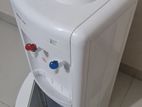 Hot & Cooling Water Dispenser: