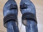 Sandals sell